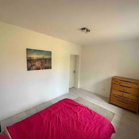 Holiday home 3 Bedroom Modern