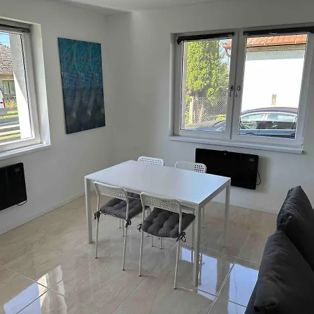 Holiday home 3 Bedroom Modern *
